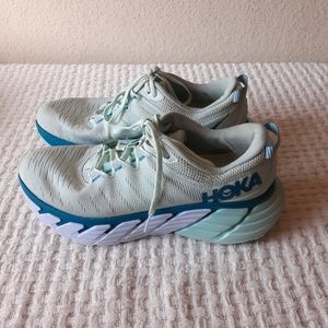 HOKA One One Gaviota 3 SIZE 10B